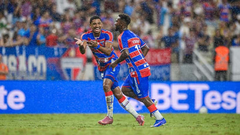 Fortaleza segue líder da Série B após empate do Vila Nova