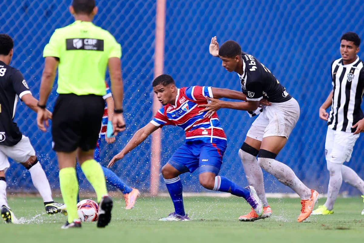 Fortaleza empata em 1 a 1 com Atlético Mineiro na ida das quartas da Copa do Brasil Sub-17