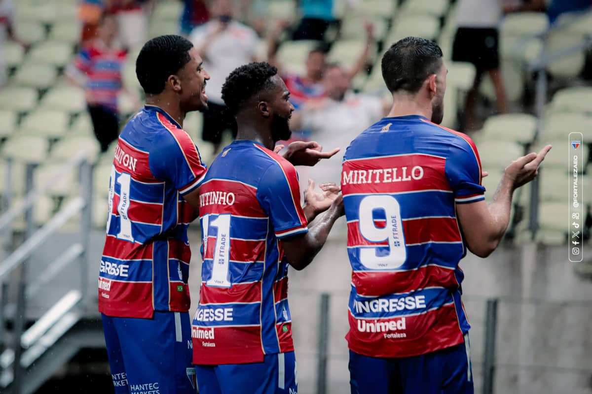 Vitinho e Miritello assumem liderança na artilharia do Fortaleza após saída de Bareiro
